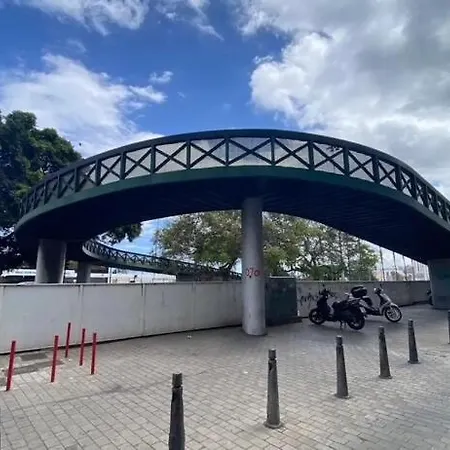 Income Spain * Las Palmas de Gran Canaria