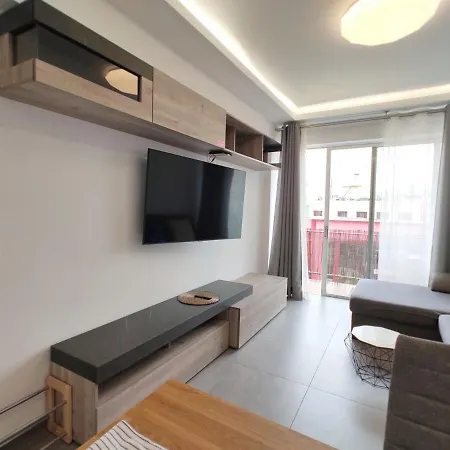 Income Spain Apartament *