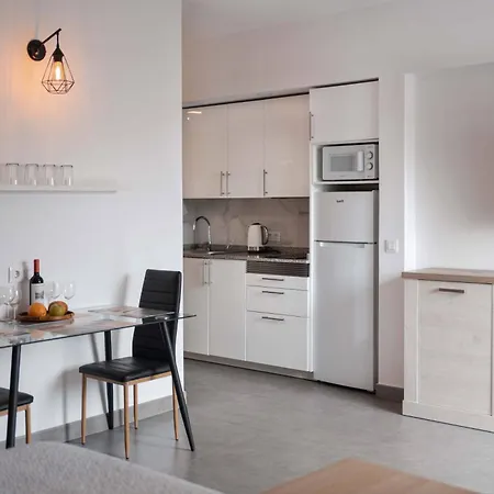 Apartament Income Spain *