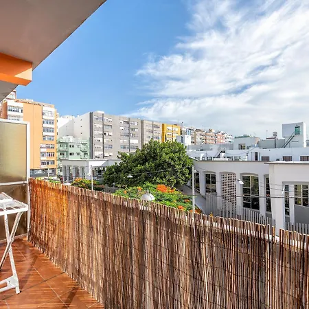 Income Spain Las Palmas de Gran Canaria