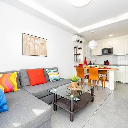 Income Spain Las Palmas de Gran Canaria