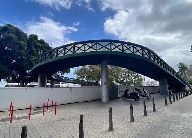 Income Spain * Las Palmas de Gran Canaria