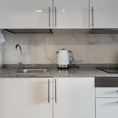 Apartamento Income Spain