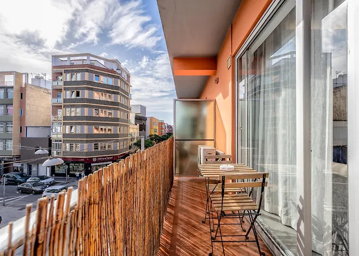 Income Spain 아파트