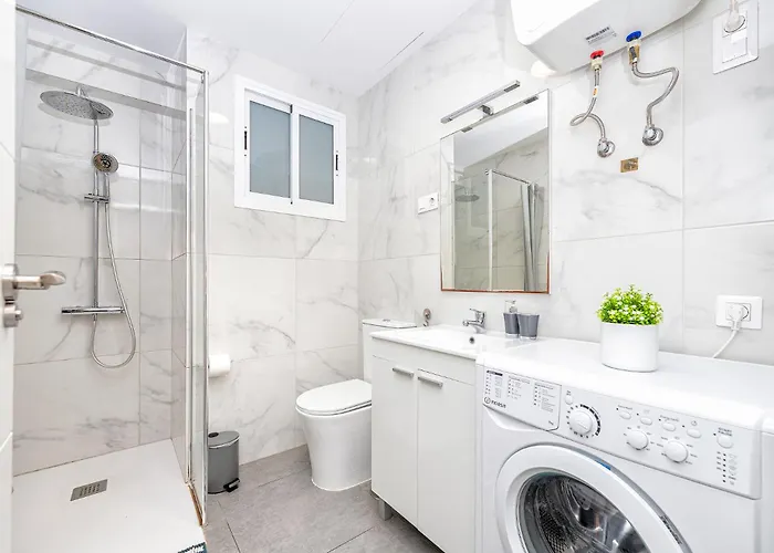 Income Spain * 라스팔마스