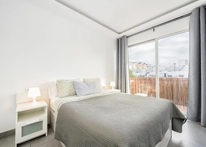 Income Spain Διαμέρισμα *